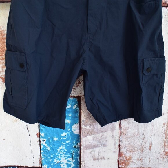 Men's Orvis Voyager Cargo Shorts Fishing 9" Inseam SIZE 40 Blue PRE-OWNED - Picture 5 of 10